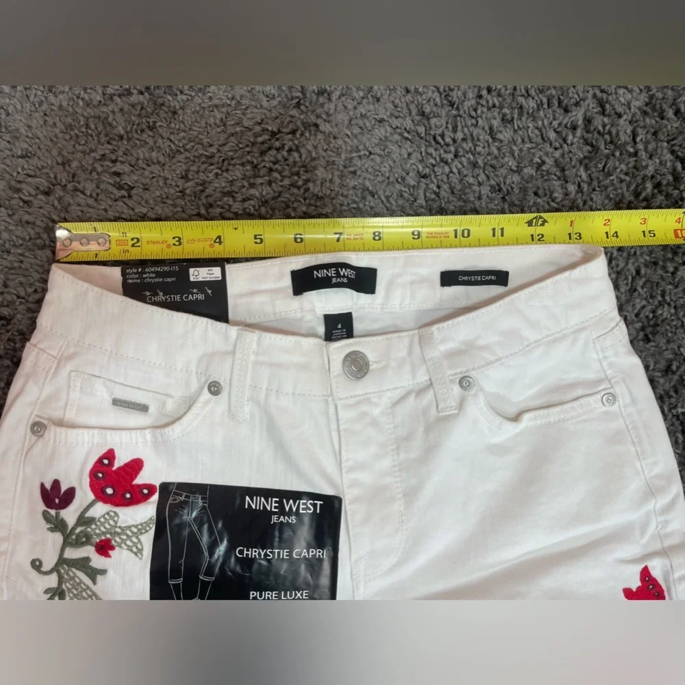 Nine West white cotton floral embroidery chrystie capri jeans women’s size 4 - Picture 14 of 17